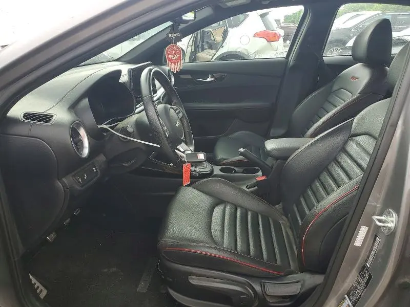 2023 KIA FORTE GT  