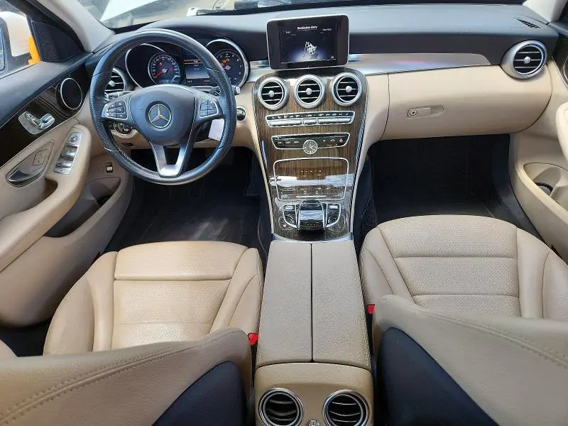 2016 MERCEDES-BENZ C 300  