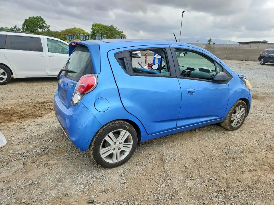 2014 CHEVROLET SPARK 1LT  