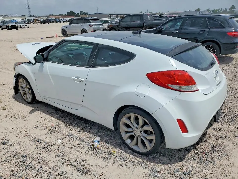 2013 HYUNDAI VELOSTER BASE  