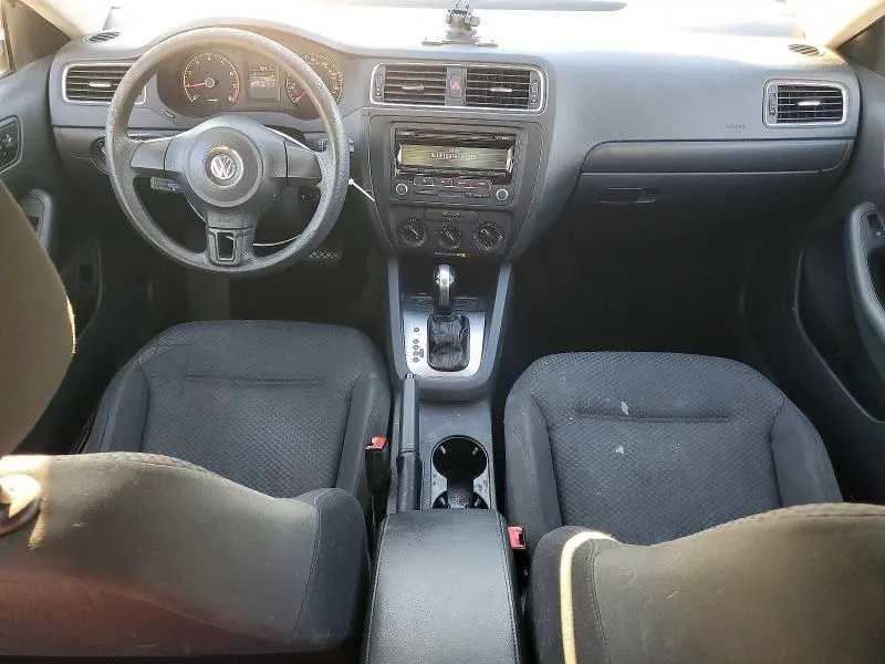 2014 VOLKSWAGEN JETTA BASE  