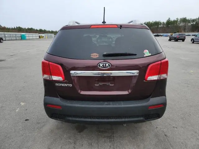 2013 KIA SORENTO LX  