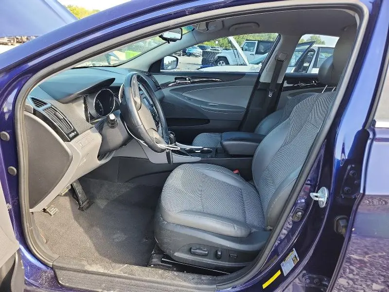 2014 HYUNDAI SONATA SE  