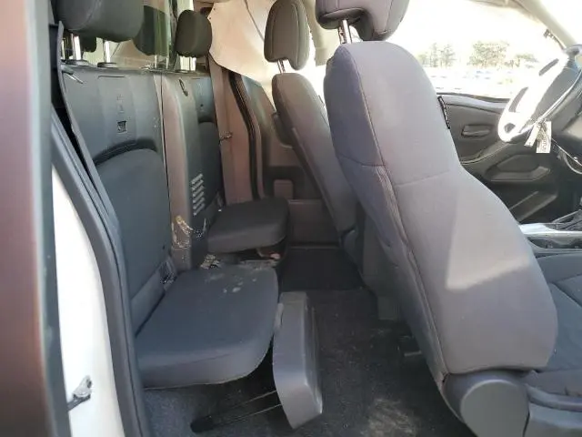 2024 NISSAN FRONTIER S  