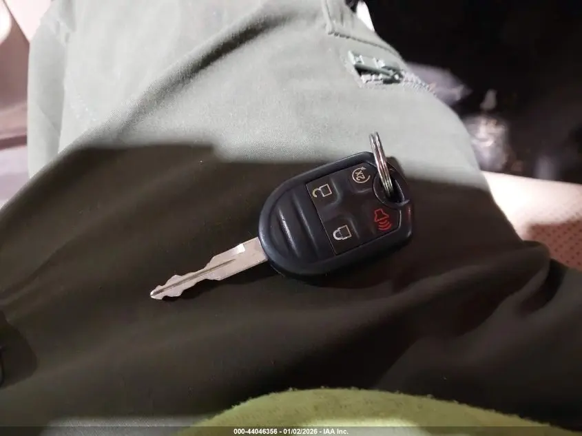 2011 FORD F-150 LARIAT