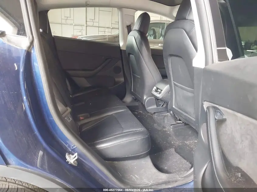 2022 TESLA MODEL Y LONG RANGE DUAL MOTOR ALL-WHEEL DRIVE