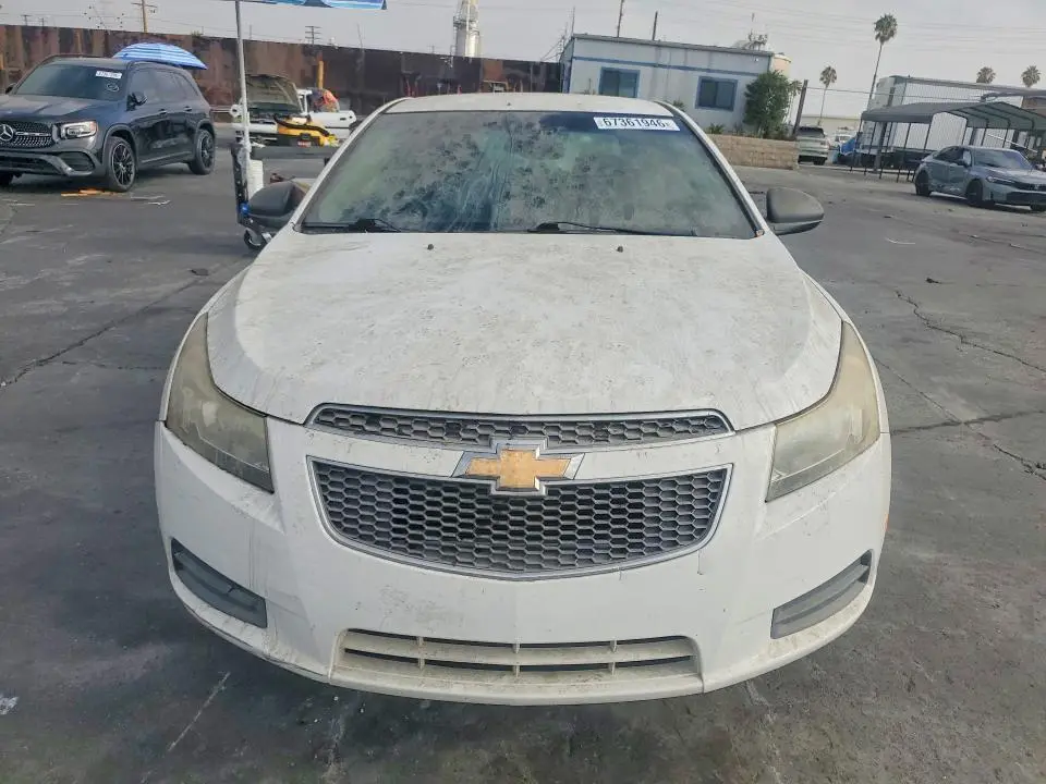 2014 CHEVROLET CRUZE LS  