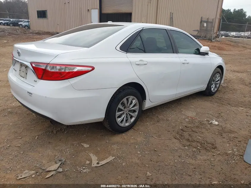2017 TOYOTA CAMRY LE