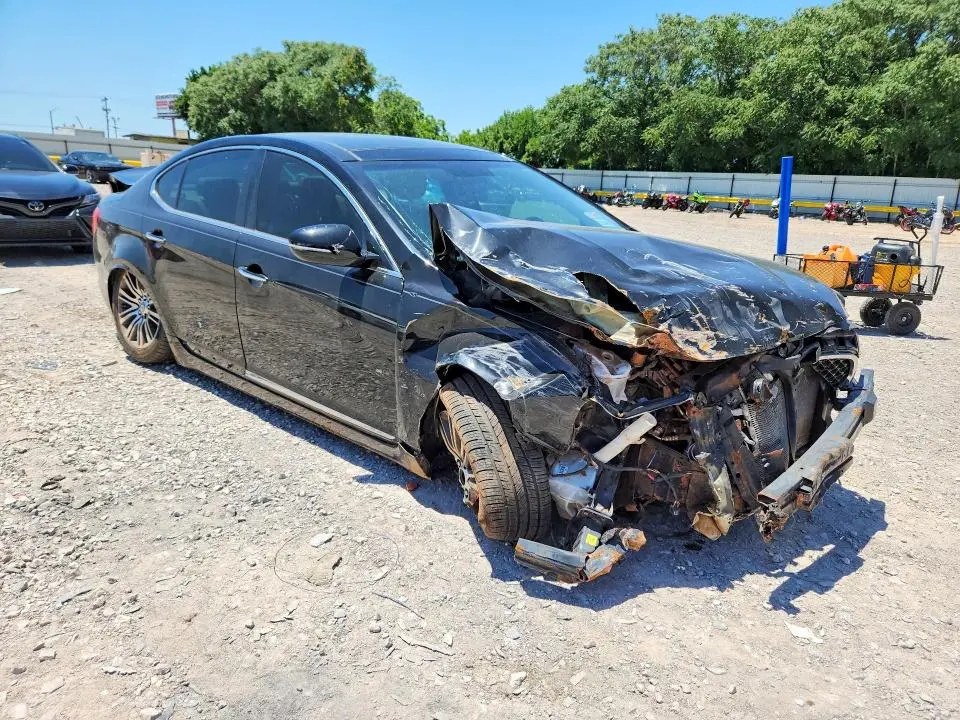 2014 KIA CADENZA PREMIUM  