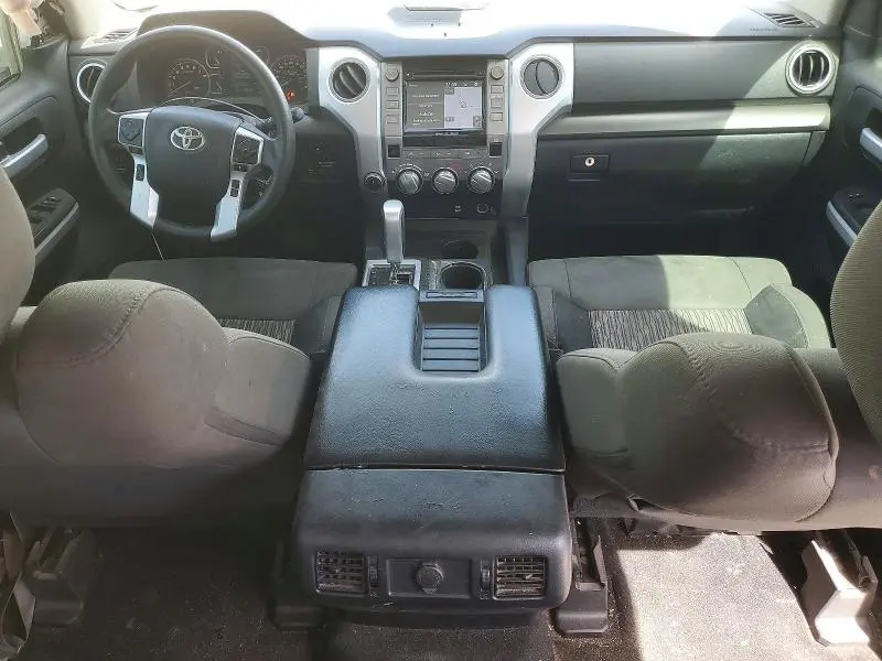 2018 TOYOTA TUNDRA SR5  
