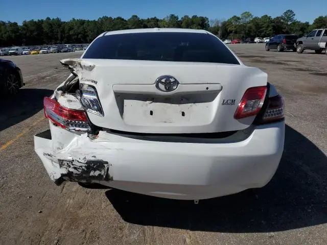 2011 TOYOTA CAMRY BASE  