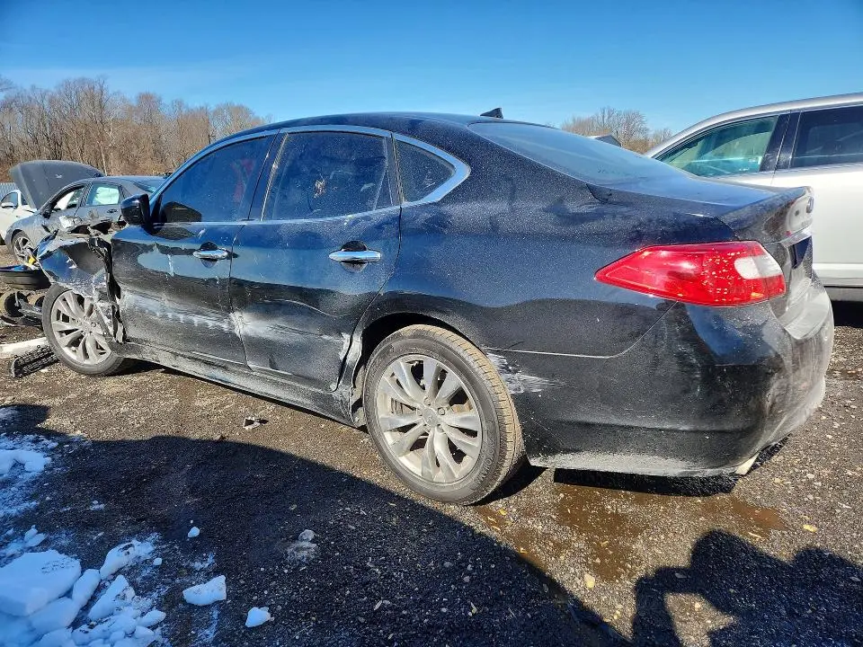 2013 INFINITI M37 X  