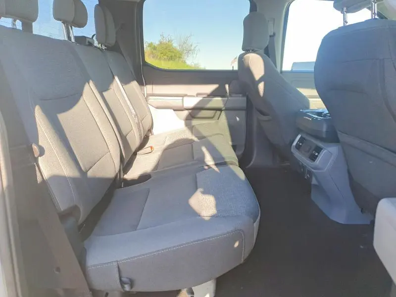 2024 FORD F150 XLT  
