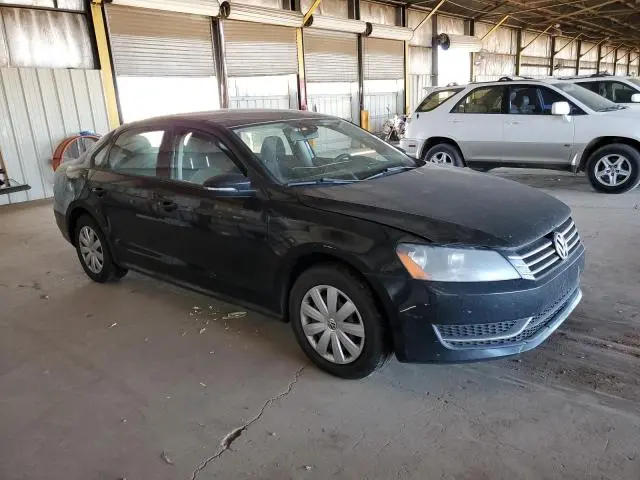 2012 VOLKSWAGEN PASSAT S  