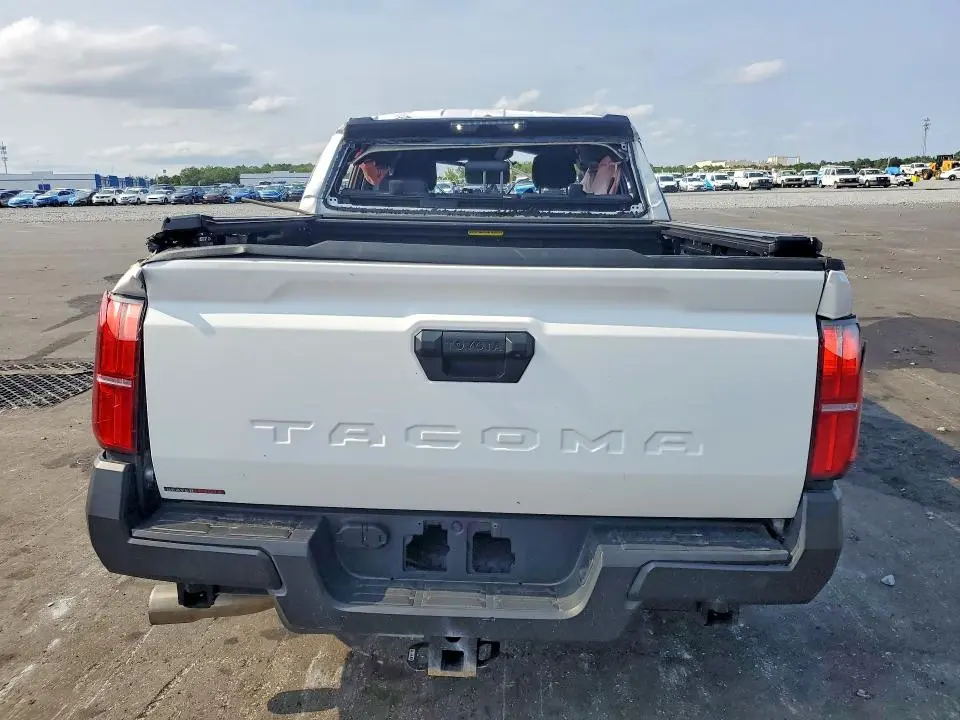 2025 TOYOTA TACOMA SR  