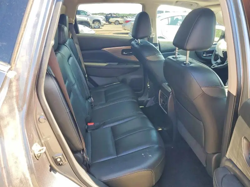 2016 NISSAN MURANO SL  