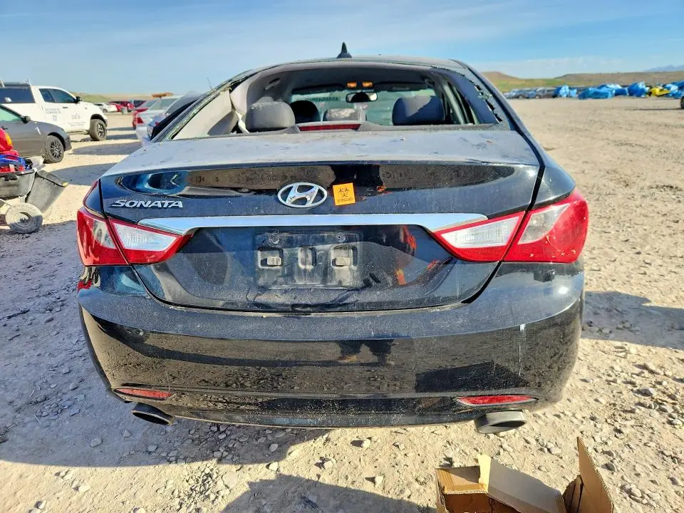 2011 HYUNDAI SONATA SE  