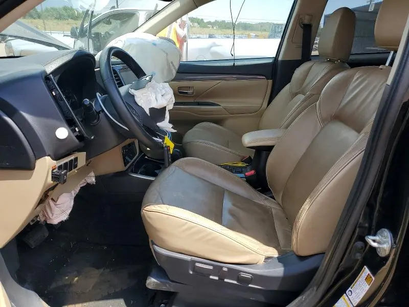 2020 MITSUBISHI OUTLANDER SE  