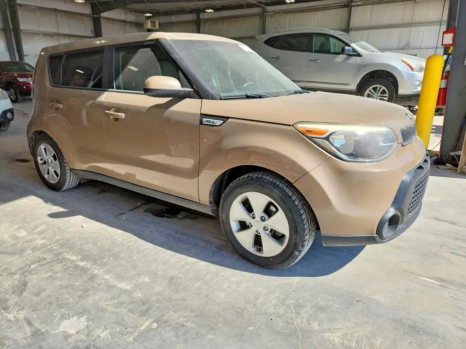 2016 KIA SOUL   