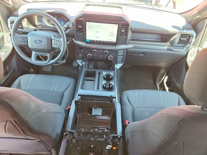 2025 FORD F150 STX  