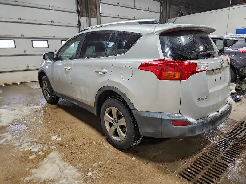 2015 TOYOTA RAV4 XLE  