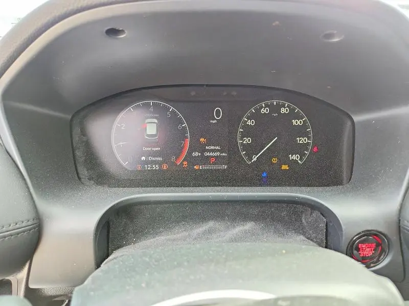 2025 HONDA HR-V LX  