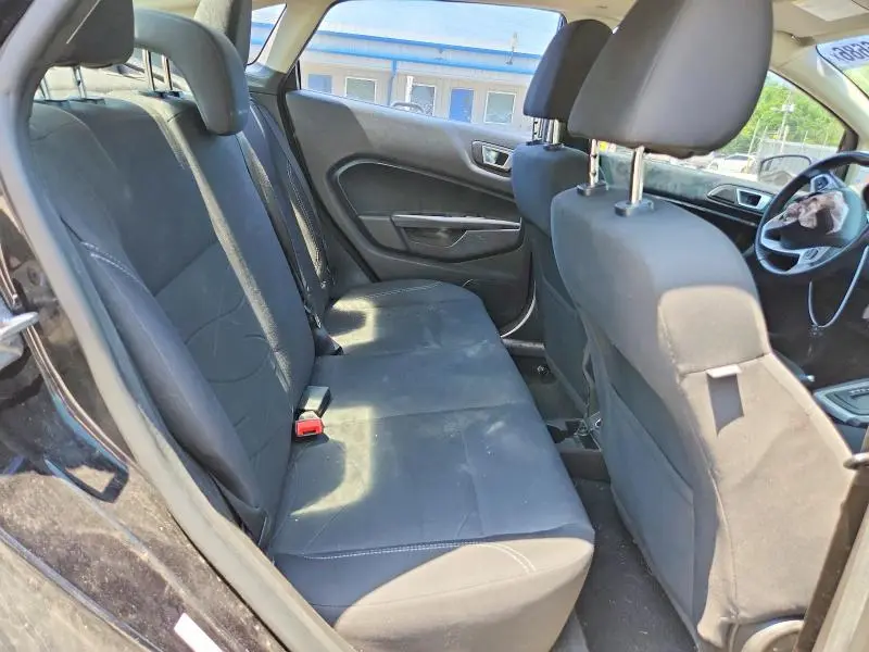 2015 FORD FIESTA SE  