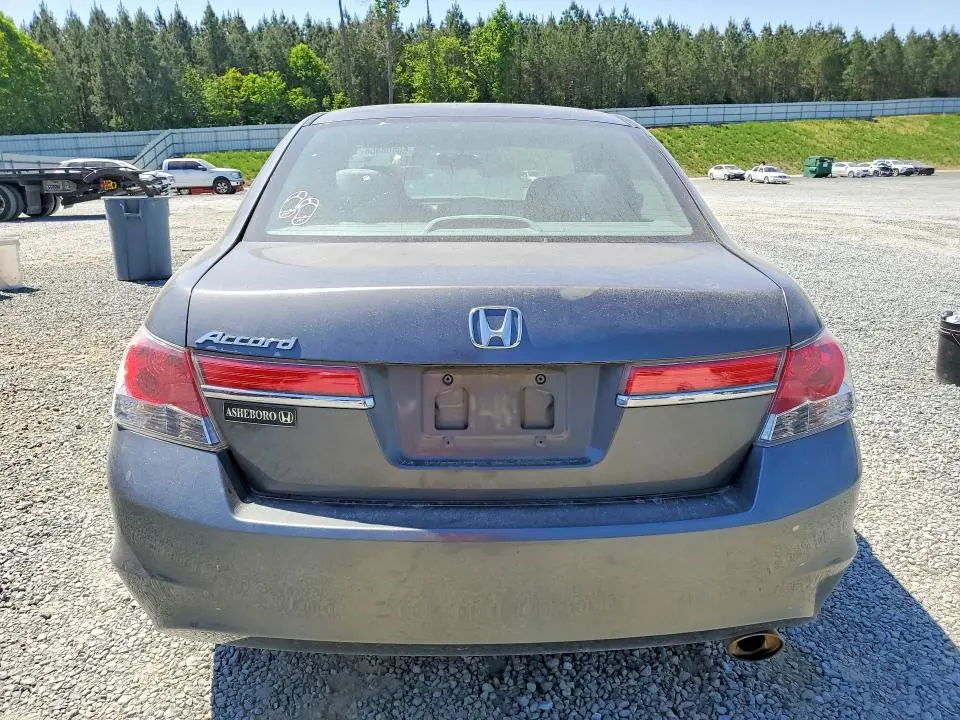 2012 HONDA ACCORD LX  
