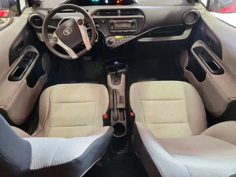 2013 TOYOTA PRIUS C ONE  
