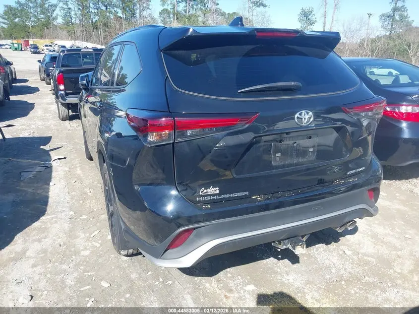 2024 TOYOTA HIGHLANDER XSE