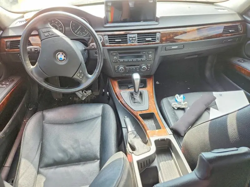2011 BMW 335 XI  