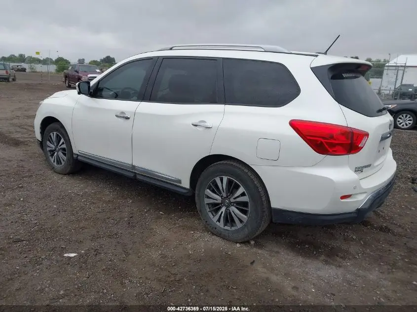 2017 NISSAN PATHFINDER SL