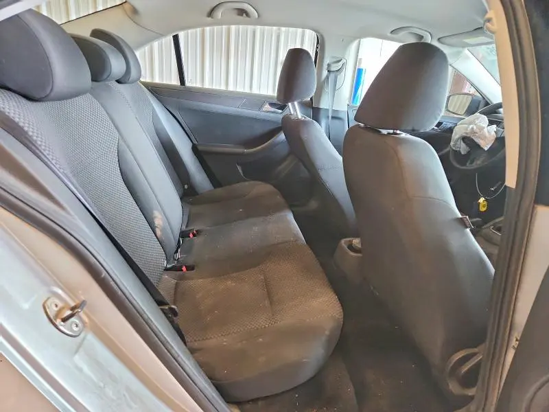 2013 VOLKSWAGEN JETTA BASE  