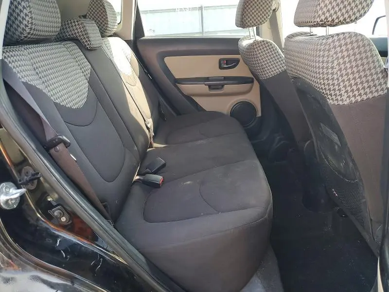 2011 KIA SOUL !  