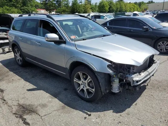 2013 VOLVO XC70 T6  
