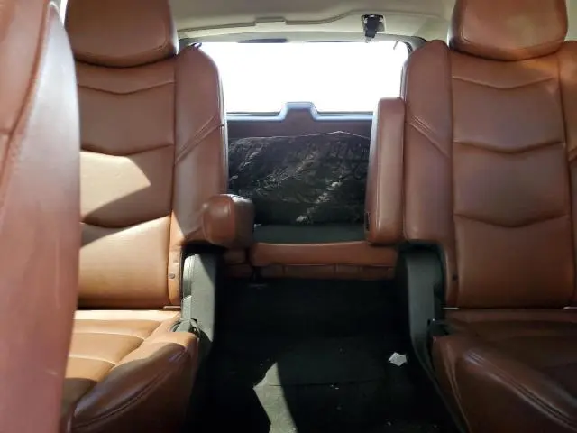 2017 CADILLAC ESCALADE LUXURY
