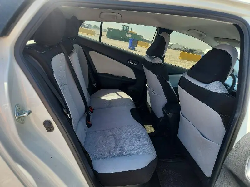 2019 TOYOTA PRIUS LE  