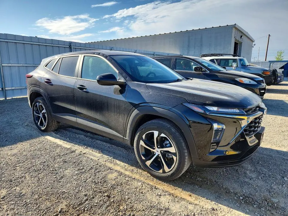 2025 CHEVROLET TRAX 1RS  
