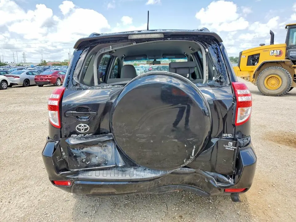 2011 TOYOTA RAV4 BASE  