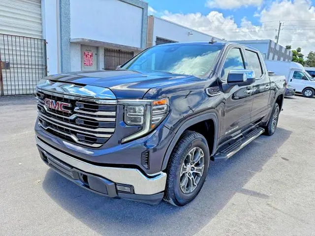 2025 GMC SIERRA C1500 SLT  