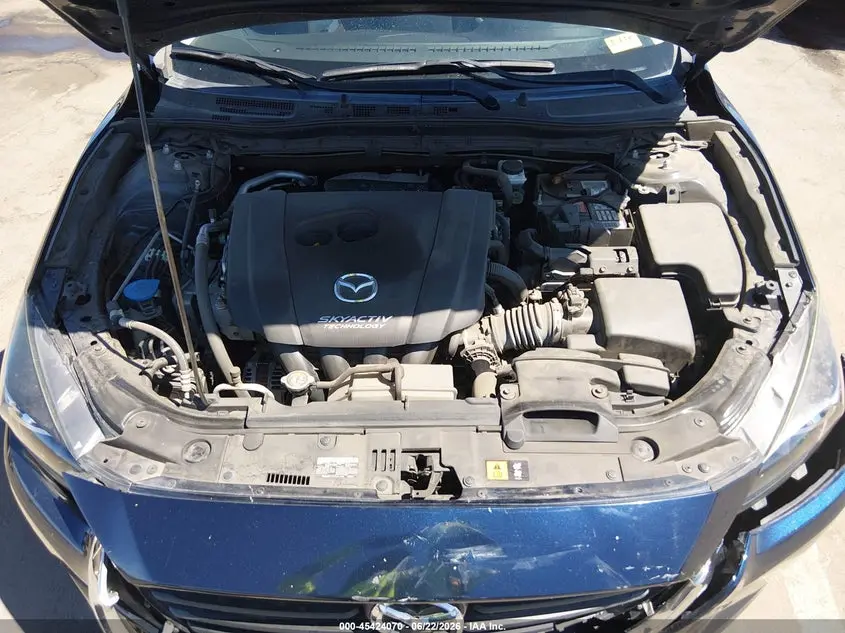 2018 MAZDA MAZDA3 TOURING