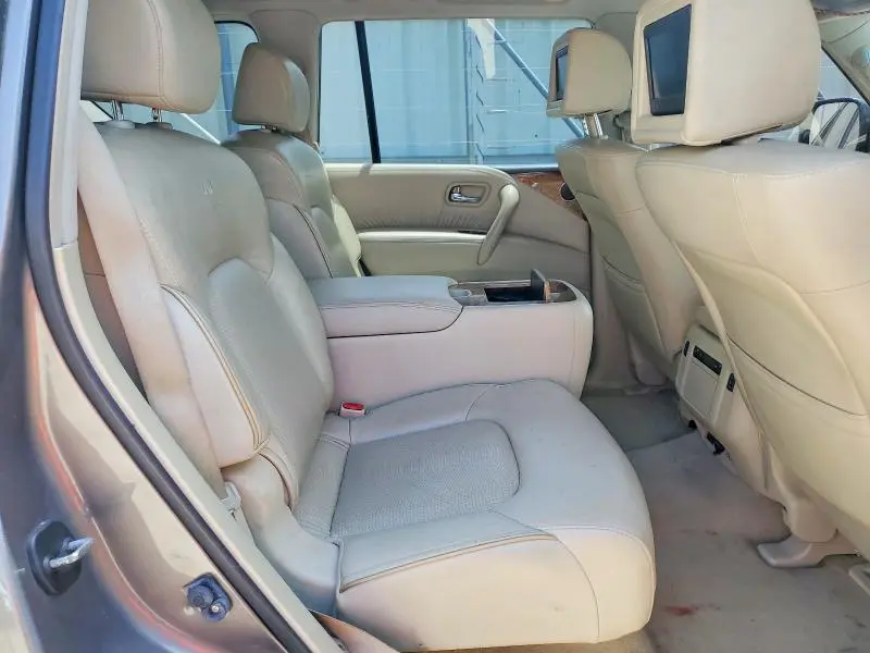 2014 INFINITI QX80 BASE  
