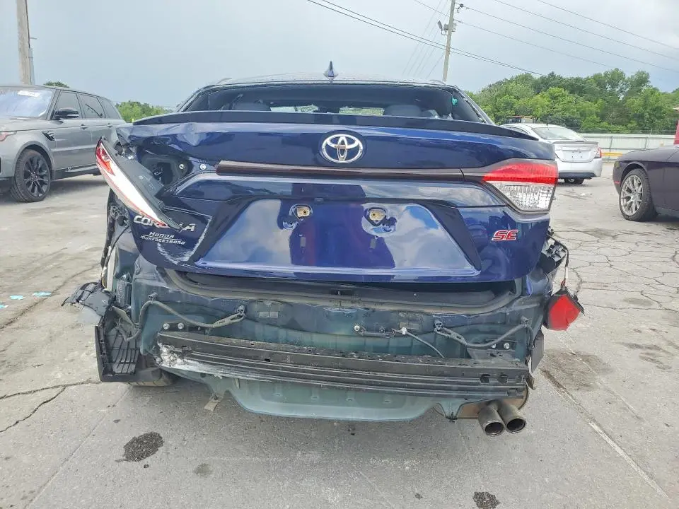 2022 TOYOTA COROLLA SE  