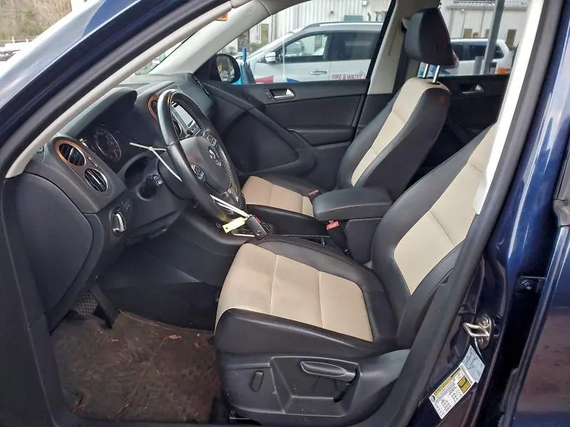 2016 VOLKSWAGEN TIGUAN S  