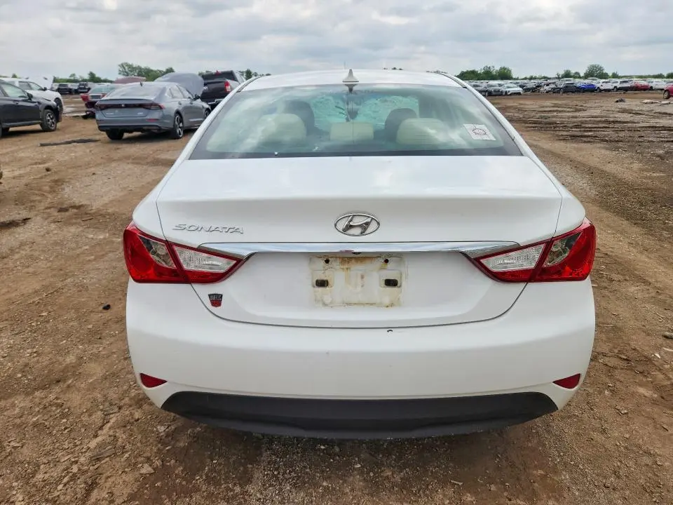 2014 HYUNDAI SONATA GLS  