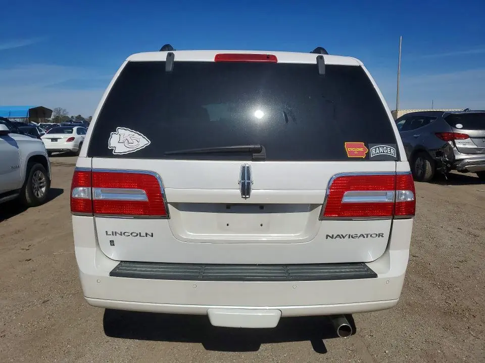 2010 LINCOLN NAVIGATOR   