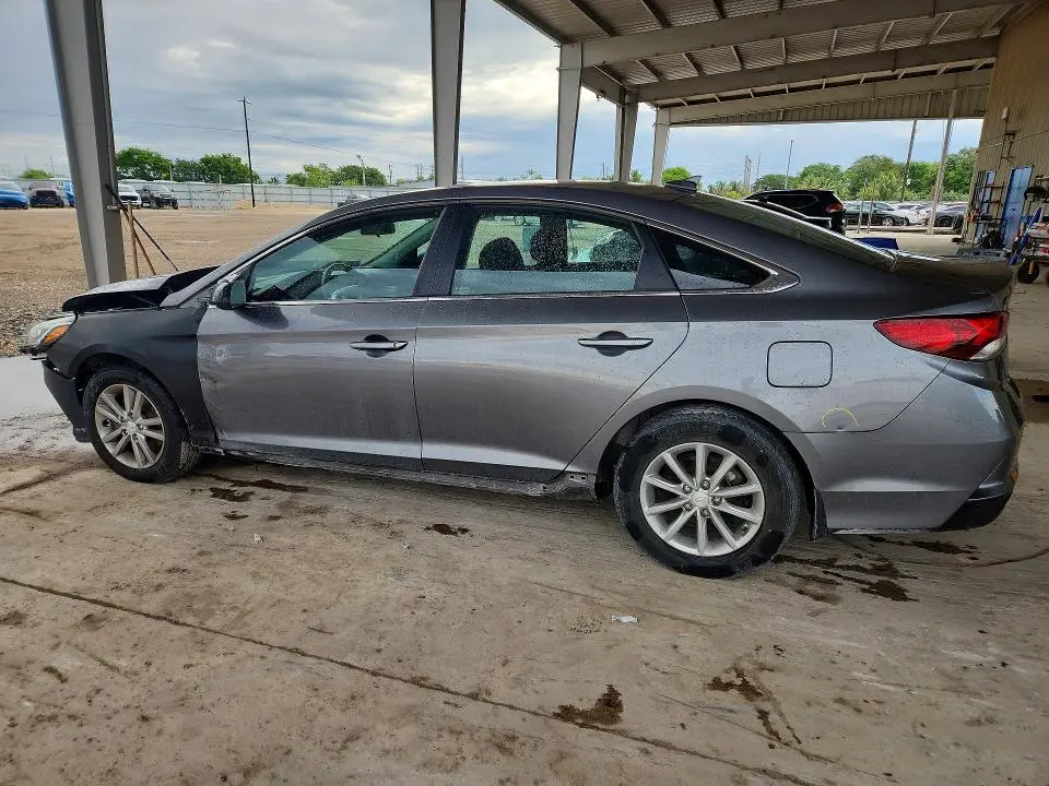2019 HYUNDAI SONATA SE  