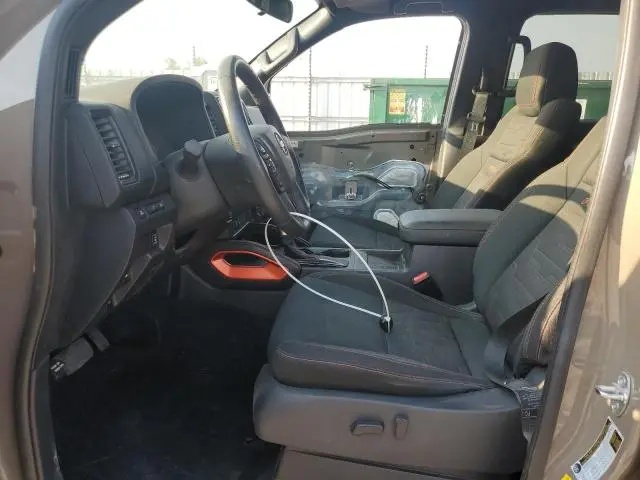 2022 NISSAN FRONTIER S  