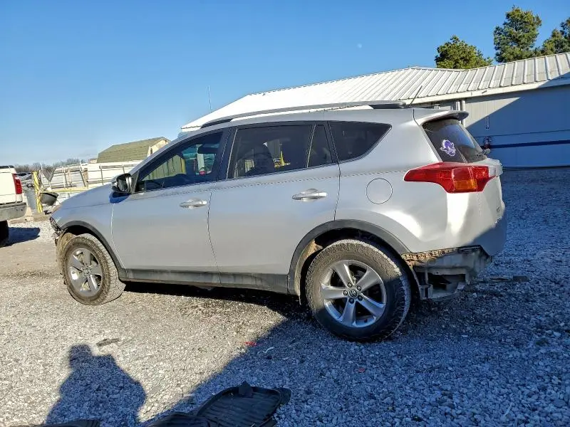 2015 TOYOTA RAV4 XLE  