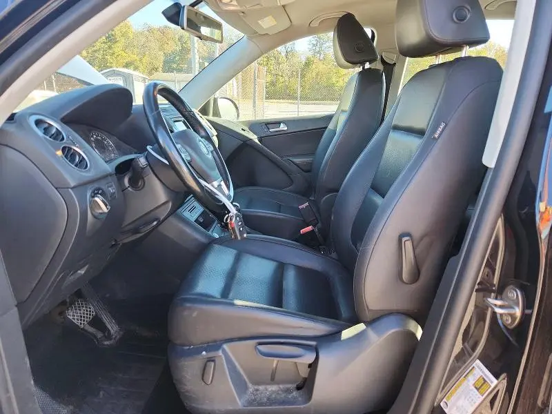 2016 VOLKSWAGEN TIGUAN S  